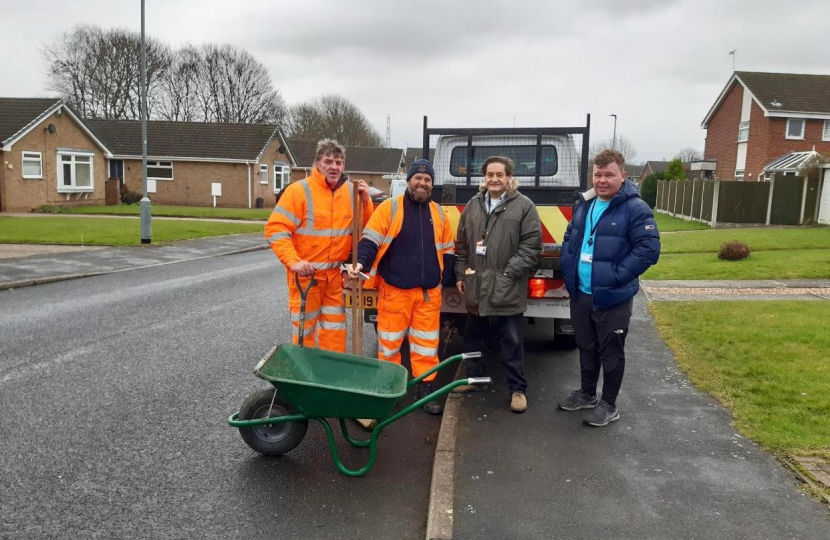 RMBC Community Clean Up Day Bramley and Ravenfield
